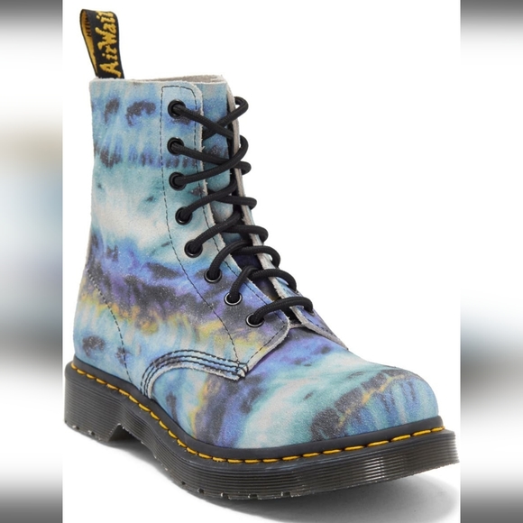 Dr. Martens 1460 Pascal Boot - Picture 2 of 6